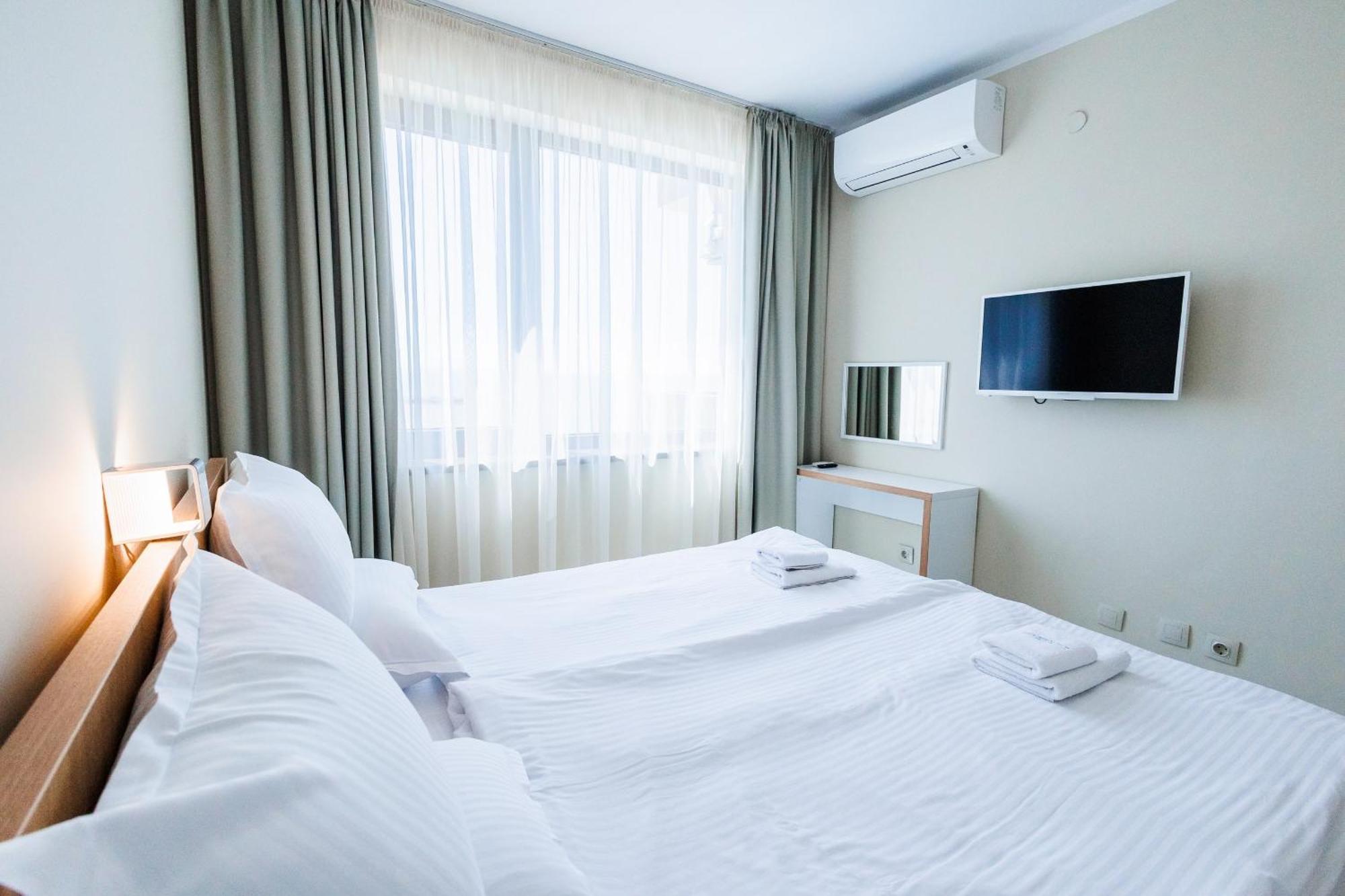 St. Panteleimon Beach Hotel 内塞伯尔 外观 照片