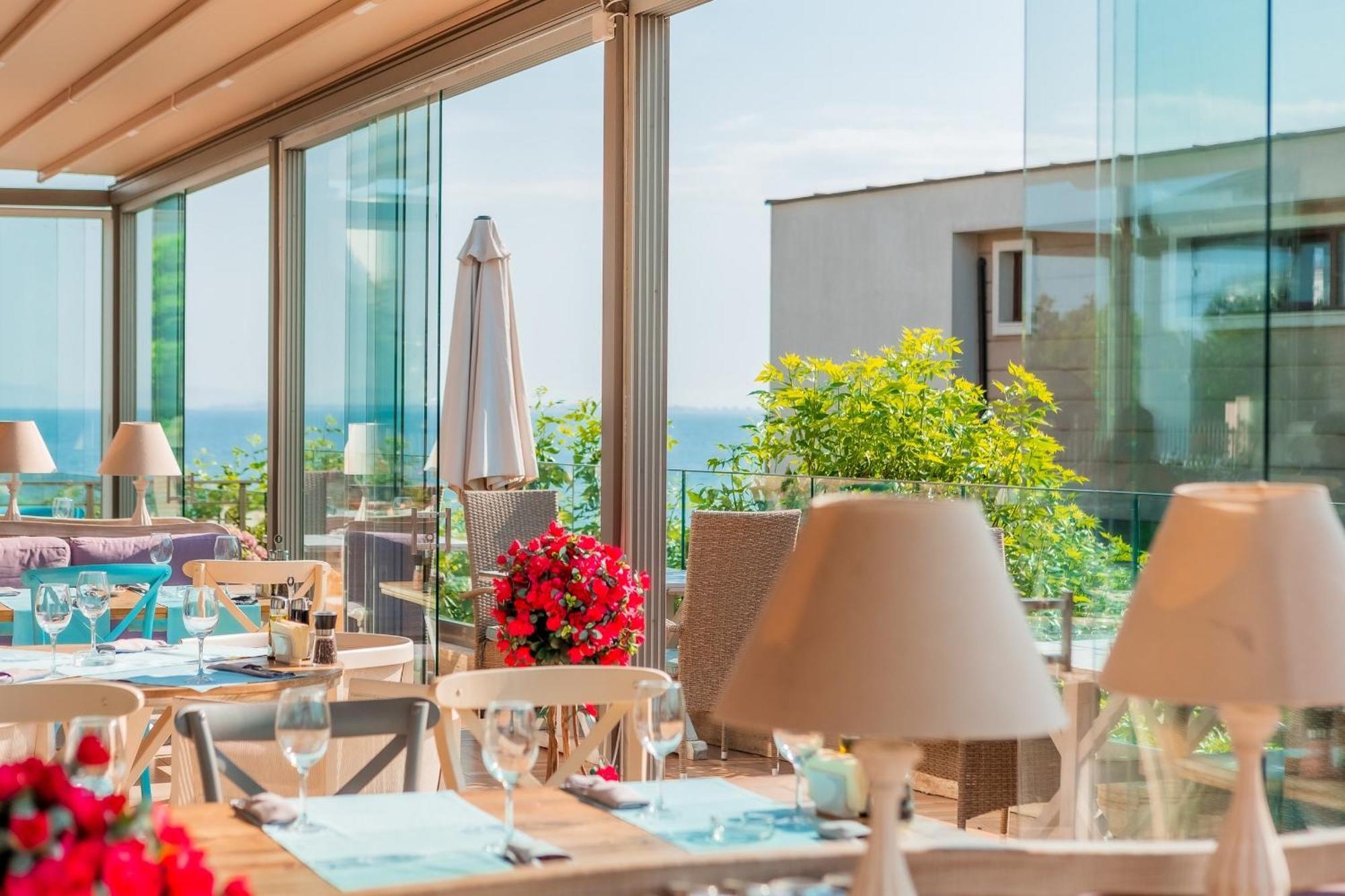St. Panteleimon Beach Hotel 内塞伯尔 外观 照片