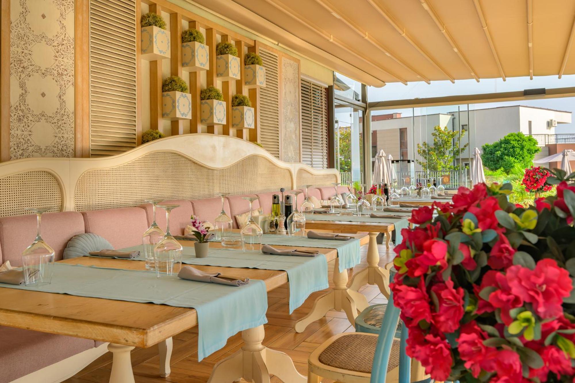 St. Panteleimon Beach Hotel 内塞伯尔 外观 照片