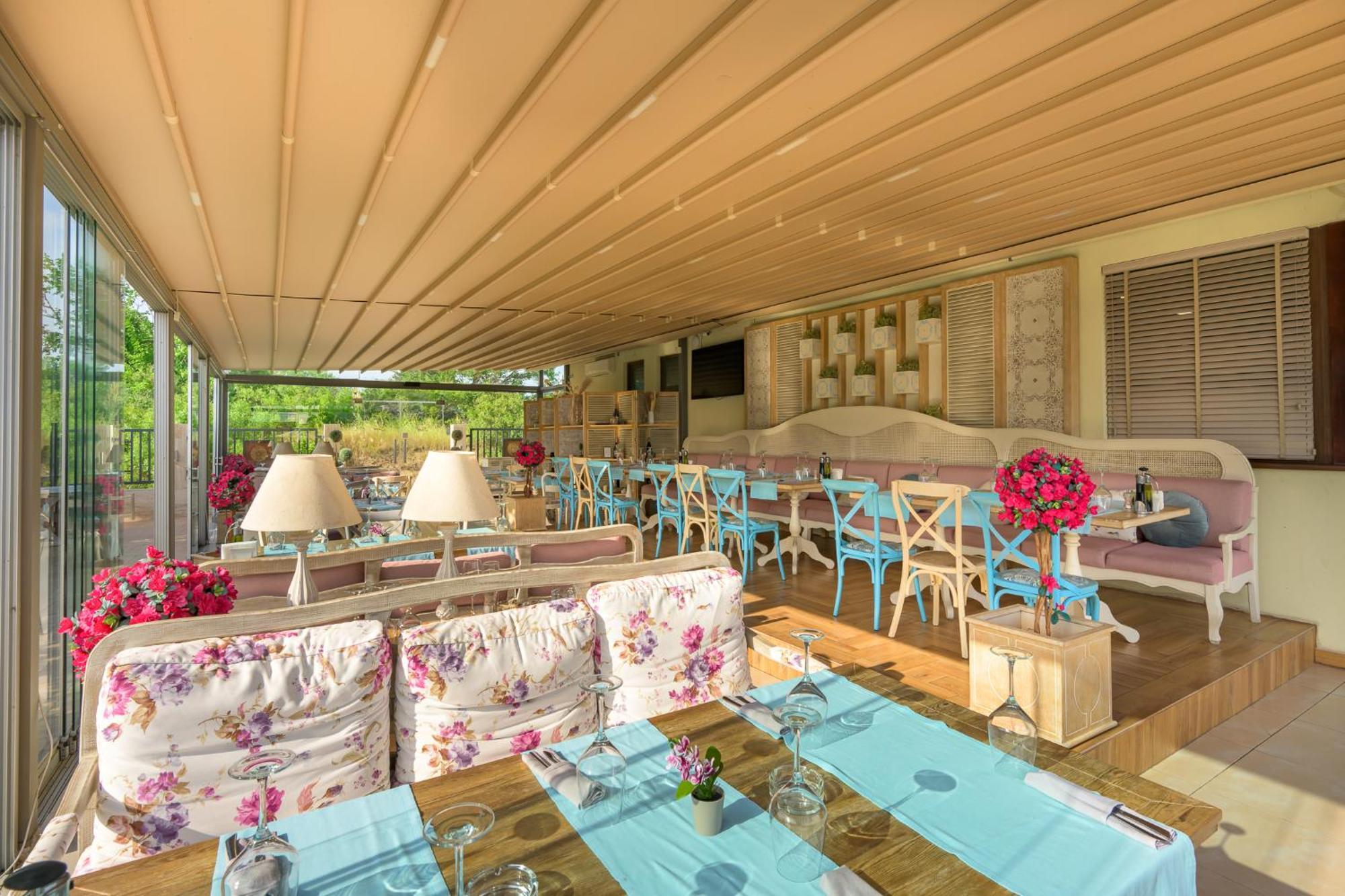 St. Panteleimon Beach Hotel 内塞伯尔 外观 照片